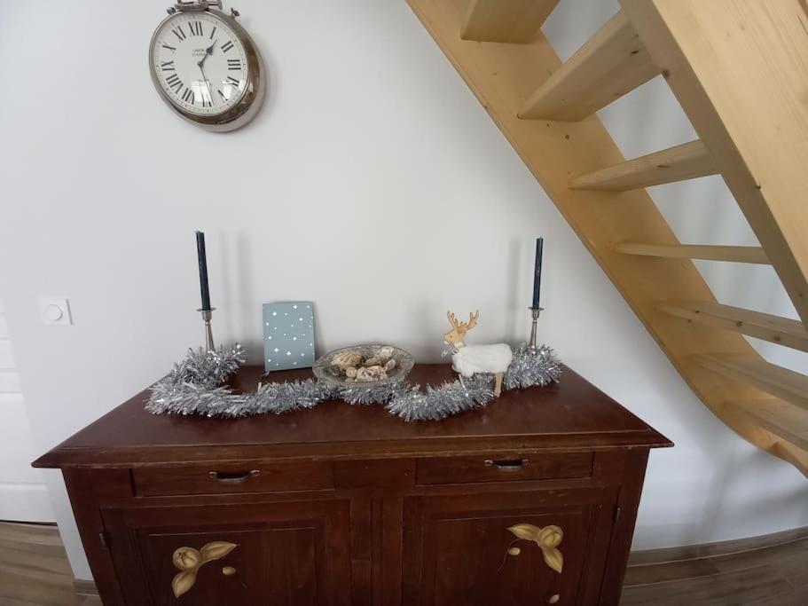 Maison Vue Sur Le Mont Saint Michel Et Sa Baie Champeaux Extérieur photo