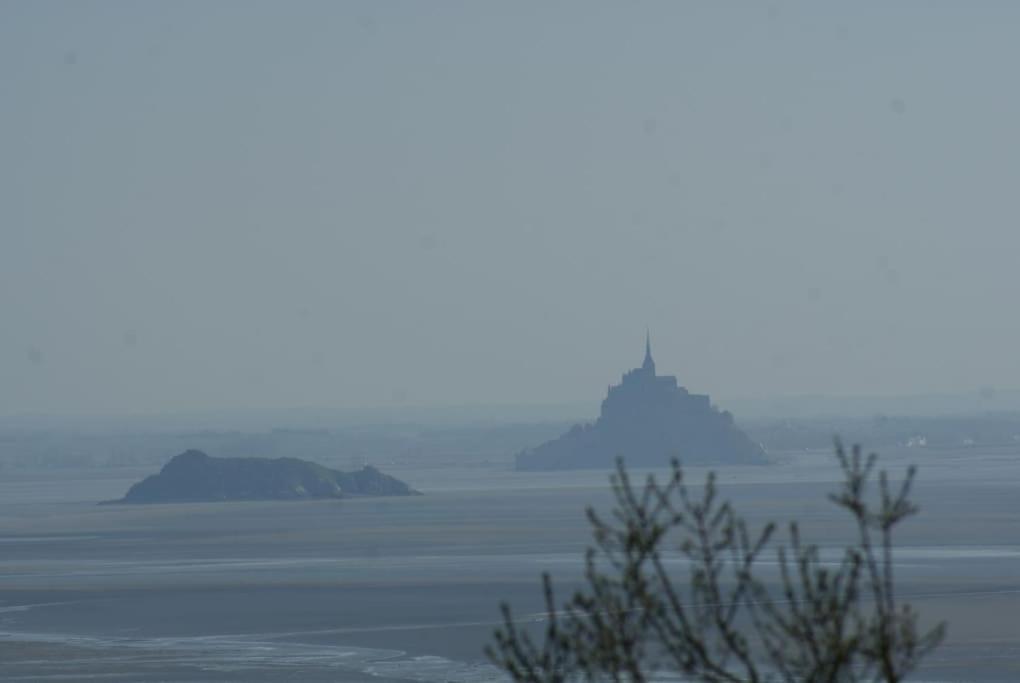 Maison Vue Sur Le Mont Saint Michel Et Sa Baie Champeaux Extérieur photo